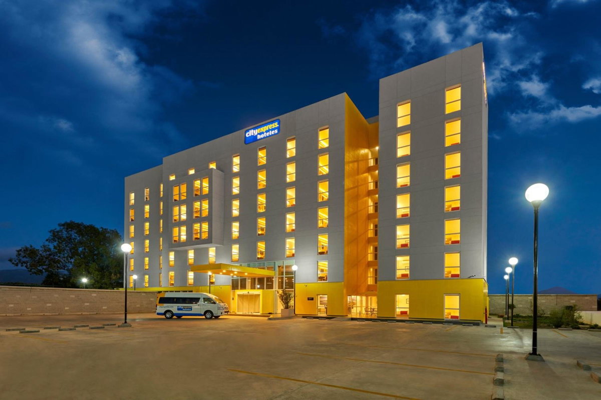Отель · City Express by Marriott Ensenada, Ensenada