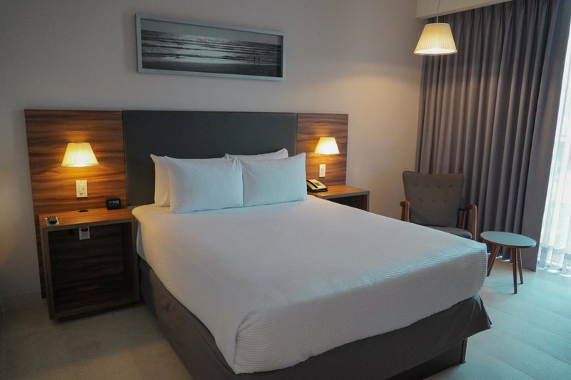 Fiesta Inn Express Cancún Cumbres, Cancun, Mexico