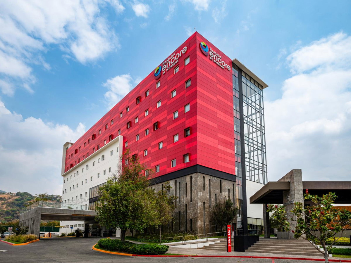 Hotel · Ramada Encore by Wyndham Guadalajara Sur, Santa Anita