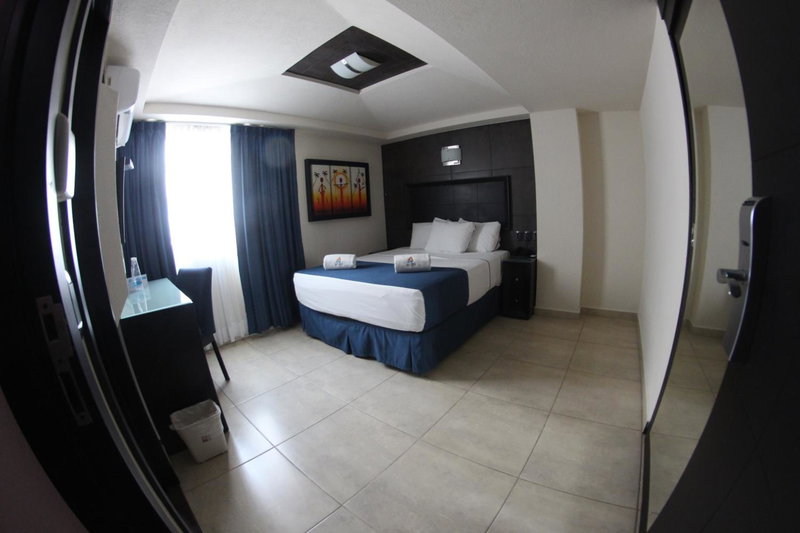 Hotel Portonovo Plaza Malecon, Puerto Vallarta, Mexico