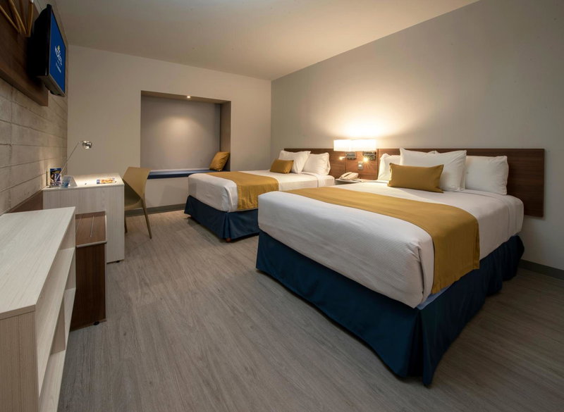 Microtel Inn & Suites by Wyndham Guadalajara Sur, Santa Anita, Mexico