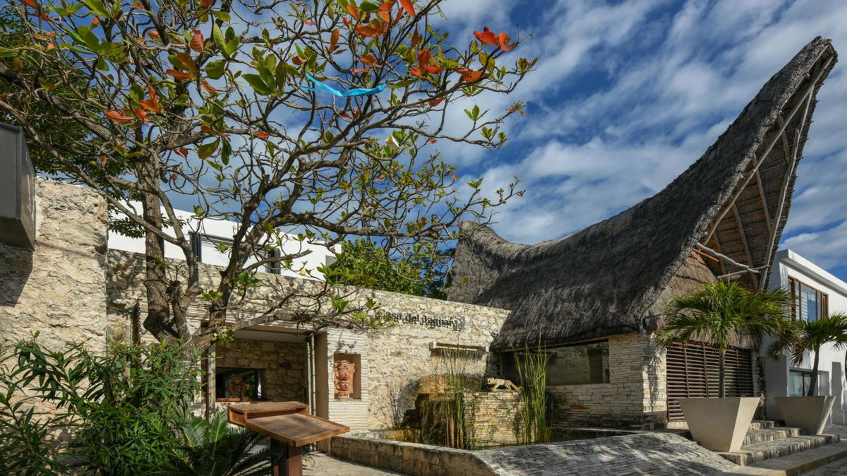 Casa del Jaguar Beach Hotel, Mexico
