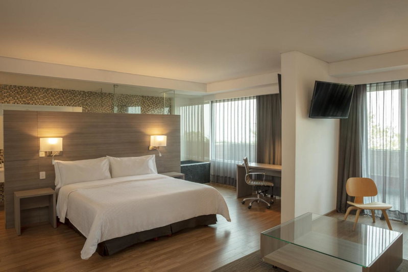Fiesta Inn Morelia Altozano, Morelia, Mexico