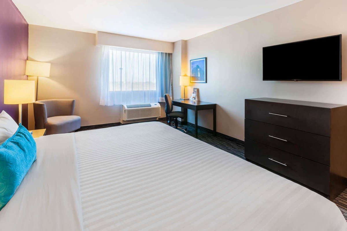CHN Hotel Monterrey Aeropuerto, Trademark by Wyndham, Mexico