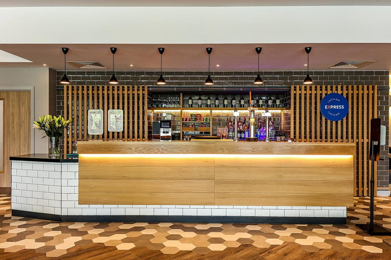 Holiday Inn Express - Bicester by IHG, Bicester, Reino Unido