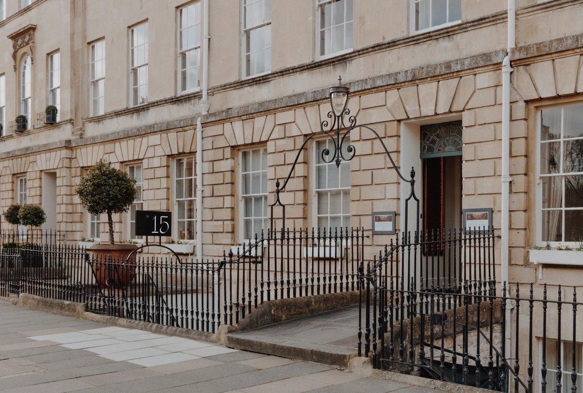 No 15 by GuestHouse, Bath, Reino Unido