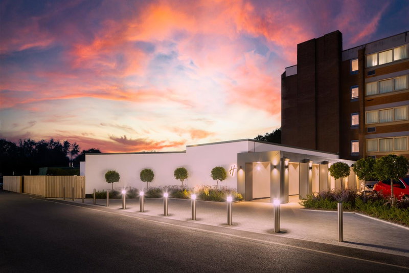 Holiday Inn London - Gatwick Airport by IHG, Horley, Великобритания