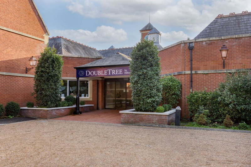 DoubleTree by Hilton St. Anne's Manor, Wokingham, United Kingdom