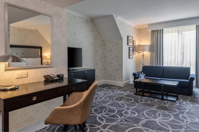 DoubleTree by Hilton St. Anne's Manor, Wokingham, United Kingdom