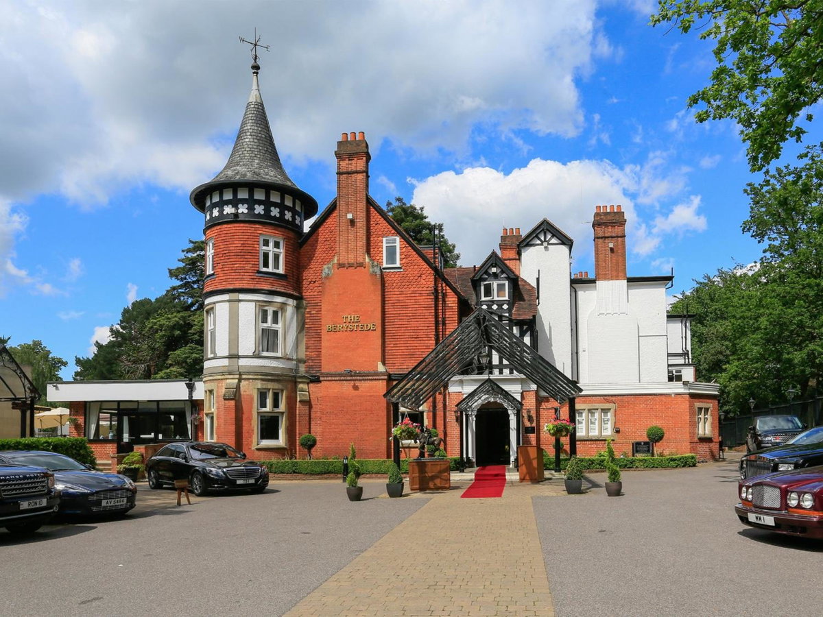 Macdonald Berystede Hotel & Spa, Великобритания