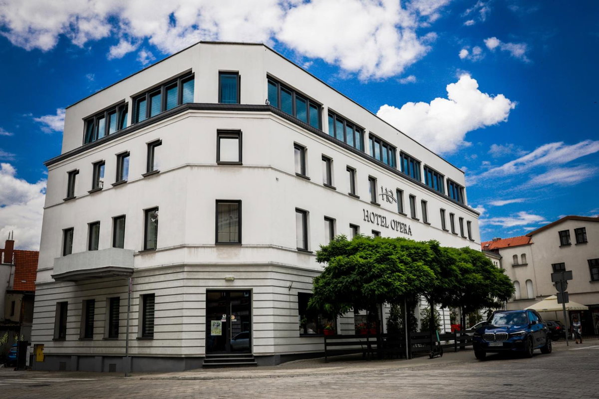 Hotel · Hotel Opera, Tarnowskie Gory