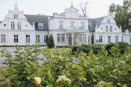 Hotel Pałac Romantyczny, Chelmza, Poland