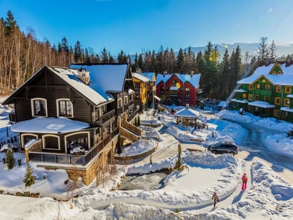 Norweska Dolina Luxury Resort, Pologne