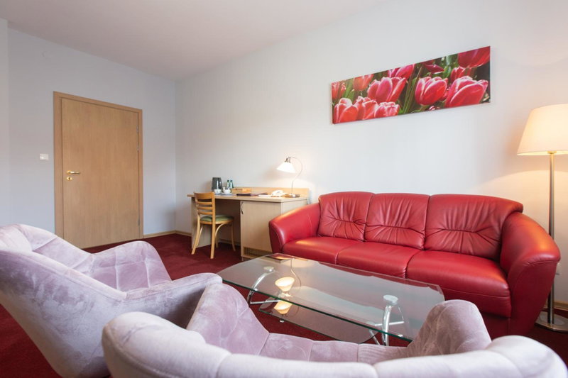 HOTEL ŁABĘDY i Hostel Łabędy, Gliwice, Poland