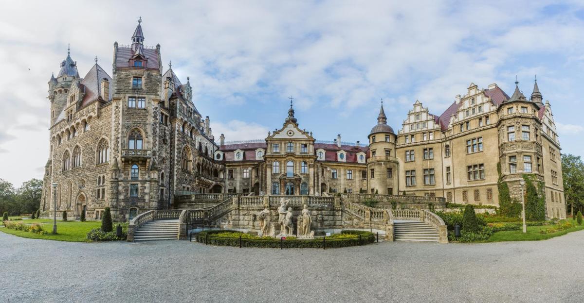 Hotel · Moszna Zamek, Krapkowice