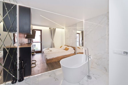 YOURAPART Chmielna Park Exclusive z Wanna wolnostojaca lub Jacuzzi, Gdansk, Польша