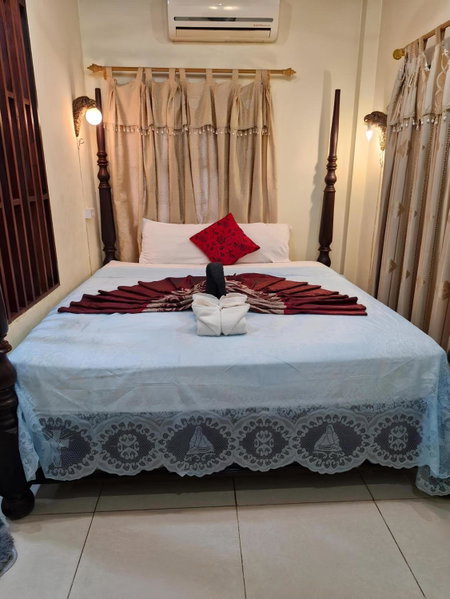 Sakura Wood House, Luang Prabang, Laos
