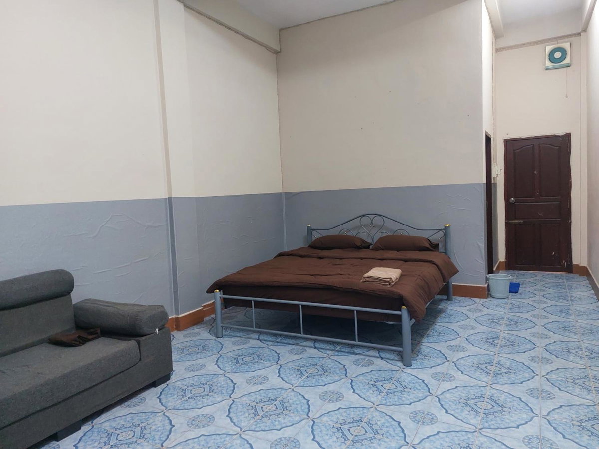 Mabuhay Guest House, Thai Embassy Vientiane, Laos