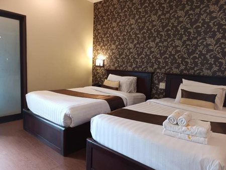 Seasons Riverside Hotel, Vientiane, Laos