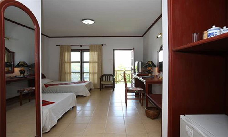 Vansana Plain of Jars Hotel, Phonsavan, Laos