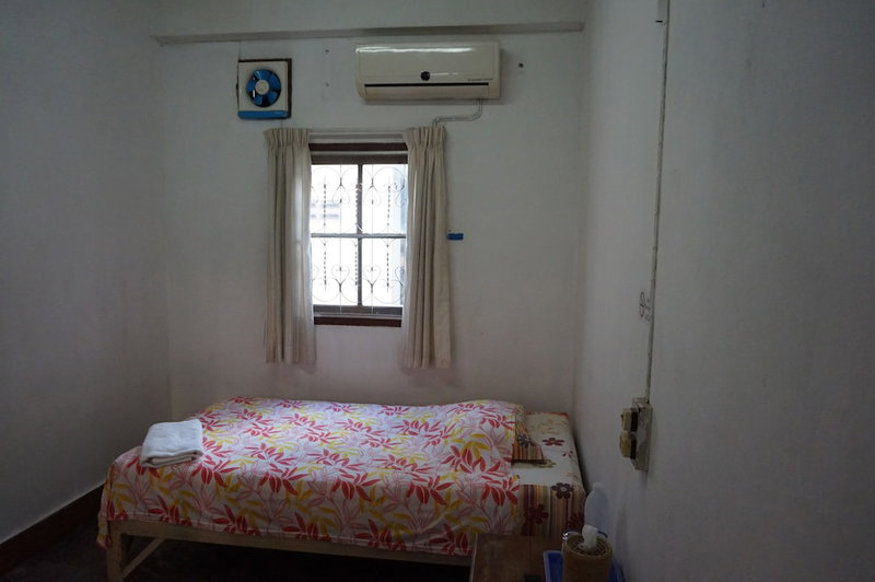 Heuan Lao Guesthouse, Vientiane, Laos