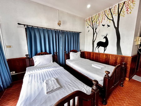 Domon Riverside Hotel, Vang Vieng, Laos