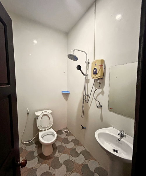 Domon Riverside Hotel, Vang Vieng, Laos