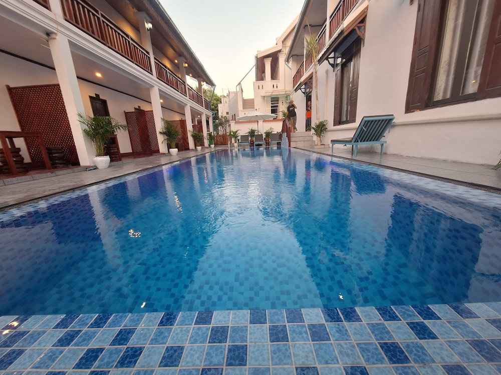 LuangPrabang Pavilion Hotel & Travel, Laos
