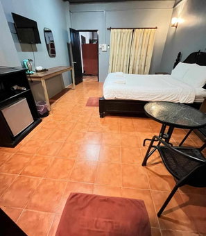 Local Guesthouse, Vang Vieng, Laos