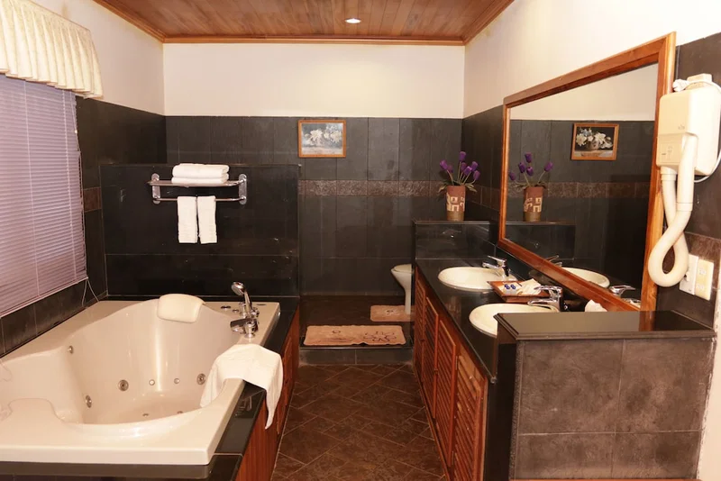 Champa Palace Hotel, Pakse, Laos