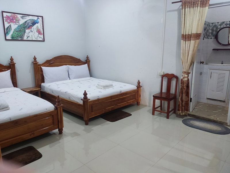 erawan guesthouse, Pakse, Laos