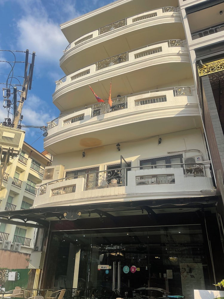 Hotel · Lucky City Hotel, Vientiane