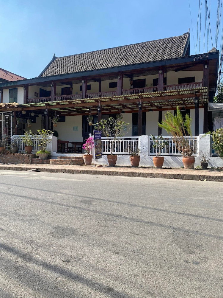 Villa Ouis NamKhan Riverside, Laos