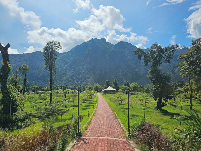 Family Land Camping Resort, Vang Vieng, Laos