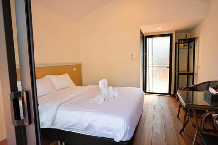 Daoneua Riverside Resort, Vientiane, Laos