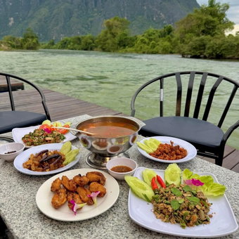 Heun Phea Meuang Feuang Riverside2, Muang Fuang, Laos