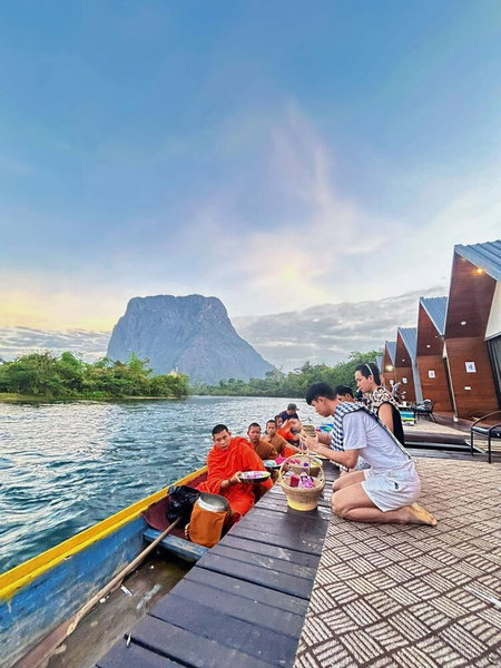 Heun Phea Meuang Feuang Riverside2, Muang Fuang, Laos