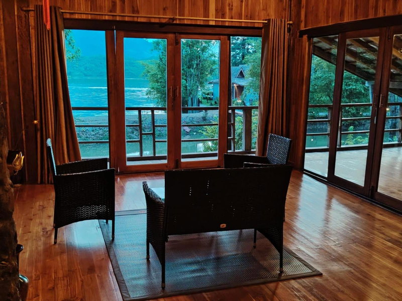 Nirvana Archipel Resort, Vang Vieng, Laos