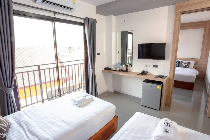 M&M hotel, Vang Vieng, Laos