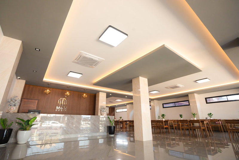 M&M hotel, Vang Vieng, Laos