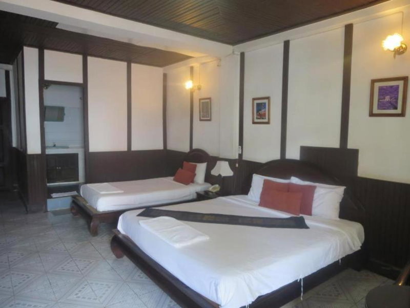 New Lao Paris Hotel, Vientiane, Laos
