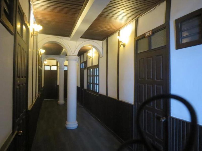 New Lao Paris Hotel, Vientiane, Laos