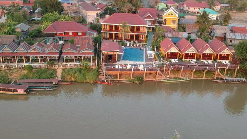 Golden Hotel Dondet, Muang Không, Laos