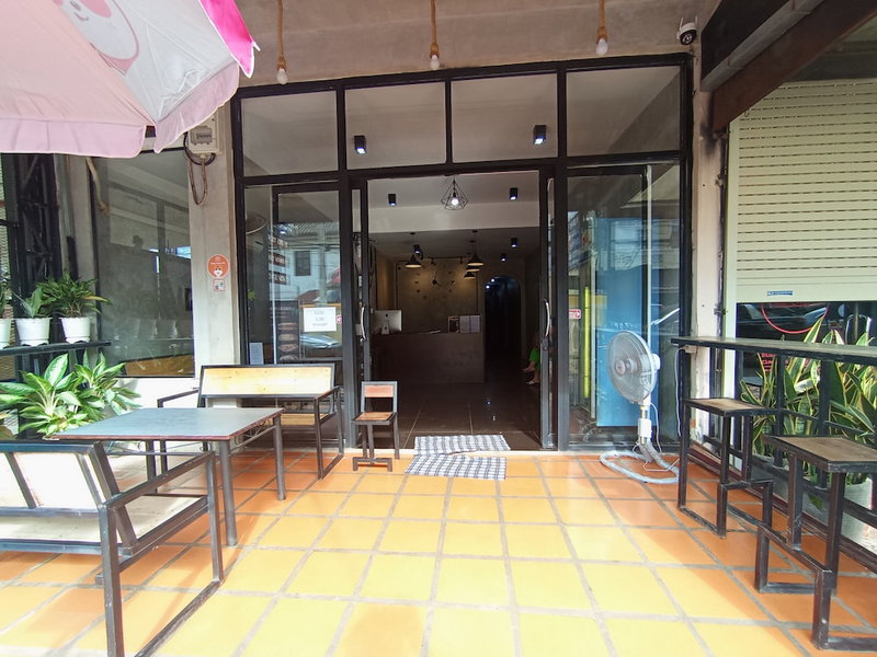 Funkymonkey Cafe&hostel, Vientiane, Laos