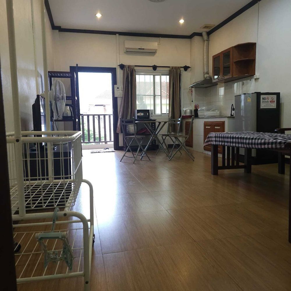 Ali Xayathit Apartment & Hotel, Laos