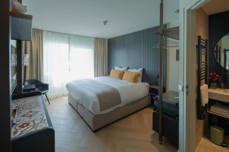 Boutique Hotel Herbergh Amsterdam Airport FREE PARKING, Hoofddorp, The Netherlands