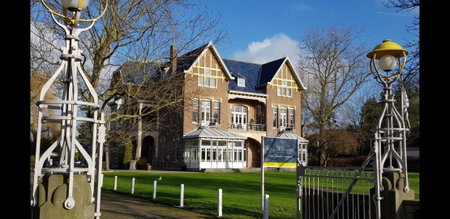 Rijksmonument Hotel de Sprenck - including free private parking, Middelburg, Países Bajos