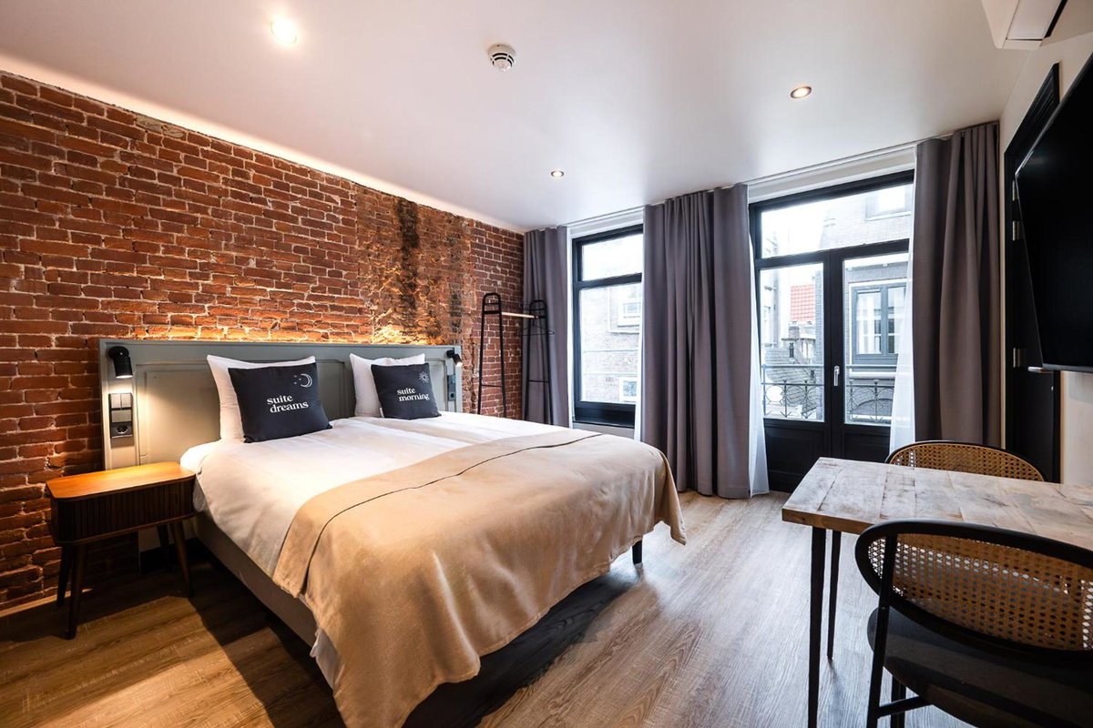 Hotel · Limehome Amsterdam Leidsekruisstraat, Amsterdam
