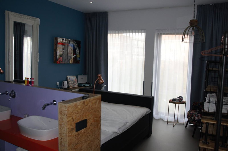 Hotel Rauw aan de Kade, IJmuiden, Niederlande