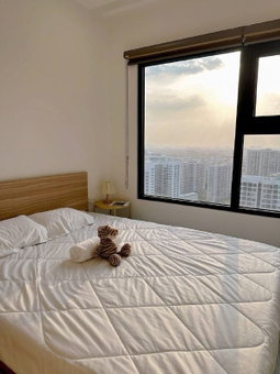 Apartment for rent in Thu Duc, Vietnam · Thu Duc - Vinhomes Grand Park · 1 room, 1 bath